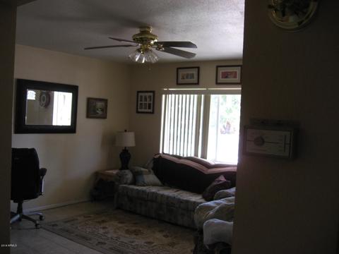 2337 E Betty Elyse Ln, Phoenix, AZ 85022 photo 2