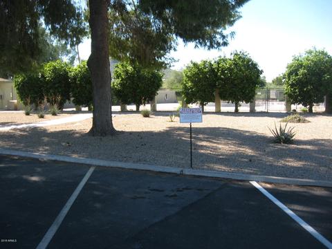 2337 E Betty Elyse Ln, Phoenix, AZ 85022 photo 13