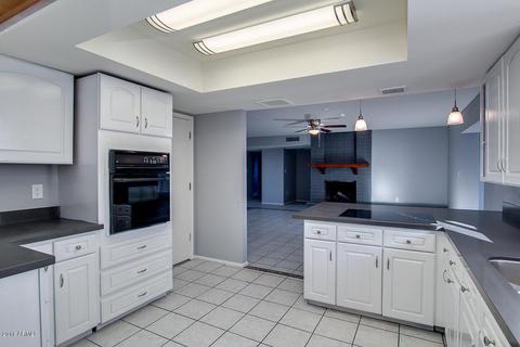 4237 W Dailey St, Phoenix, AZ 85053 photo 4