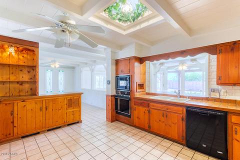 1915 E Cactus Wren Dr, Phoenix, AZ 85020 photo 10