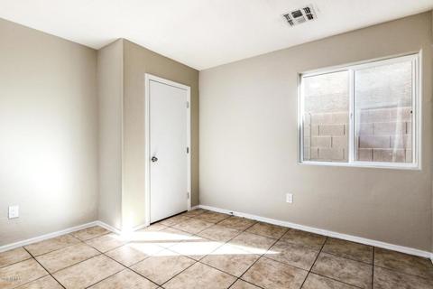2517 E Chipman Rd, Phoenix, AZ 85040 photo 9
