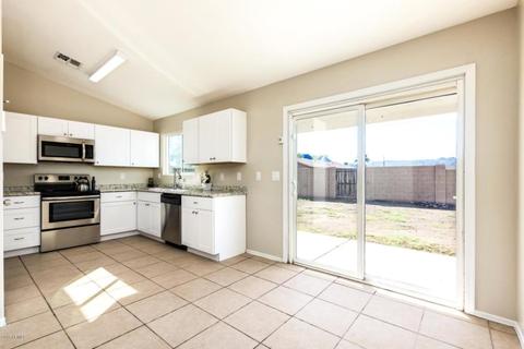 2517 E Chipman Rd, Phoenix, AZ 85040 photo 7
