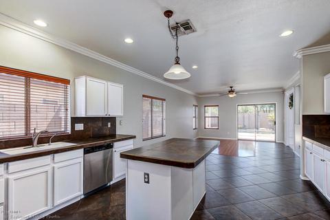 2841 E Cathy Dr, Gilbert, AZ 85296 photo 10