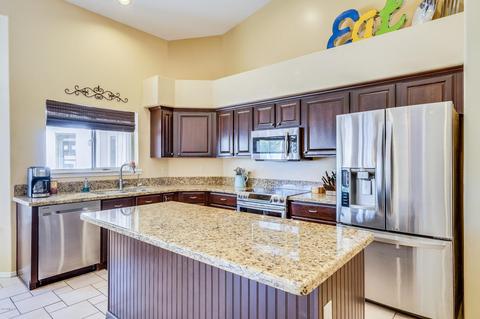 224 S Laguna Dr, Gilbert, AZ 85233 photo 4