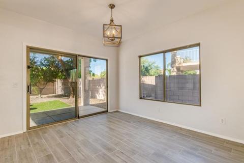 4609 E Briles Rd, Phoenix, AZ 85050 photo 8