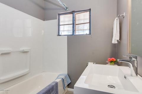 2161 E Violet Dr, Phoenix, AZ 85040 photo 23