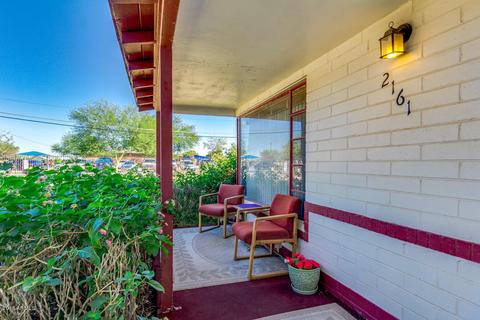 2161 E Violet Dr, Phoenix, AZ 85040 photo 3