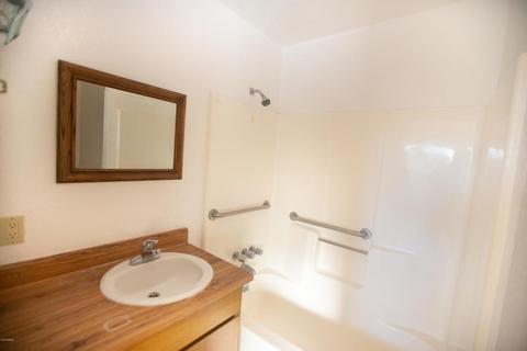 8224 E Mcdowell Rd, Mesa, AZ 85207 photo 12