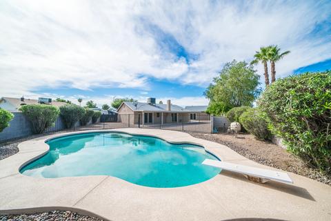4020 E Angela Dr, Phoenix, AZ 85032 photo 2