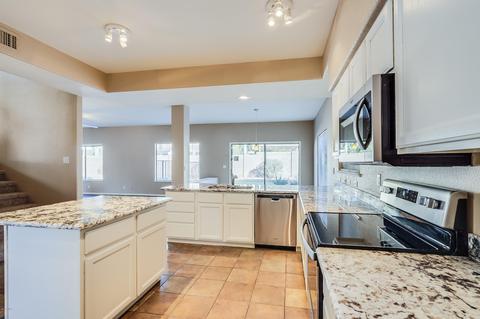 4098 E Kroll Dr, Gilbert, AZ 85234 photo 9