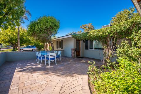 4034 E Pinchot Ave, Phoenix, AZ 85018 photo 2