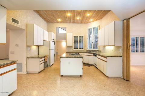 2521 E Carol Ave, Phoenix, AZ 85028 photo 6