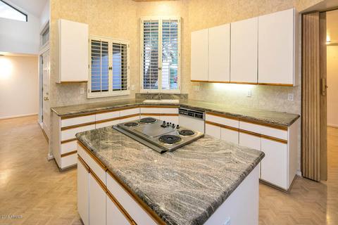 2521 E Carol Ave, Phoenix, AZ 85028 photo 7
