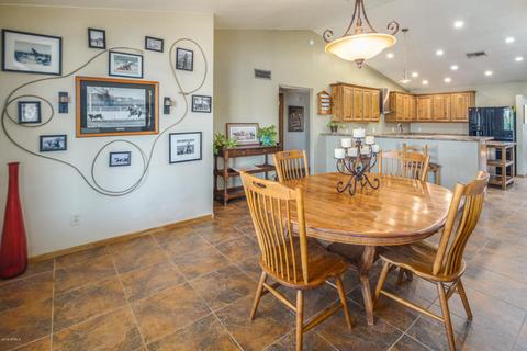 929 E Joy Ranch Rd, Phoenix, AZ 85086 photo 3