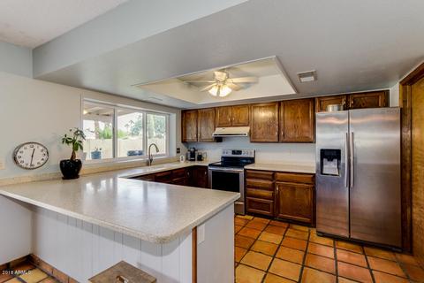 10207 S 43rd Pl, Phoenix, AZ 85044 photo 3