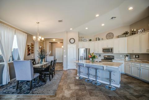 718 E Gary Ln, Phoenix, AZ 85042 photo 2