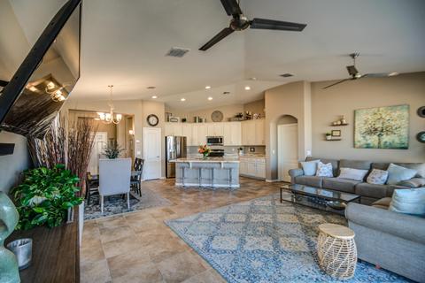 718 E Gary Ln, Phoenix, AZ 85042 photo 3
