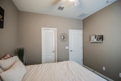 718 E Gary Ln, Phoenix, AZ 85042 photo 14