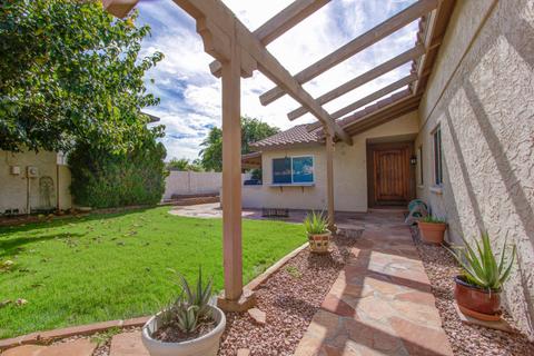 1517 E Windjammer Way, Tempe, AZ 85283 photo 2