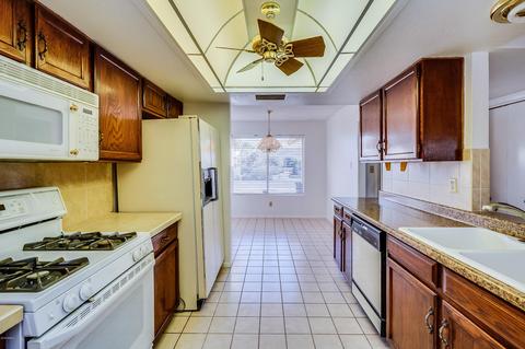 3132 E Claire Dr, Phoenix, AZ 85032 photo 12