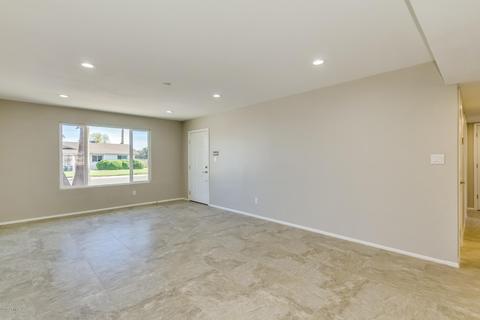8030 N 17th Dr, Phoenix, AZ 85021 photo 3