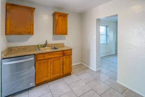 750 S 3rd St, Phoenix, AZ 85004 photo 13