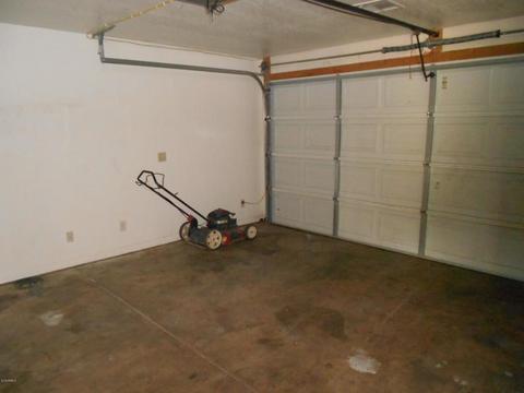6931 W Verde Ln, Phoenix, AZ 85033 photo 15
