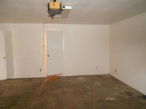 6931 W Verde Ln, Phoenix, AZ 85033 photo 19