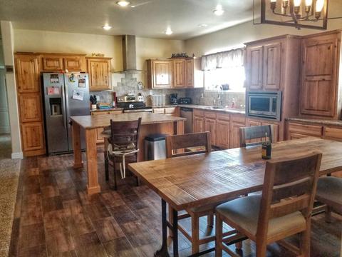 1095 E Scenic St, Apache Junction, AZ 85119 photo 3