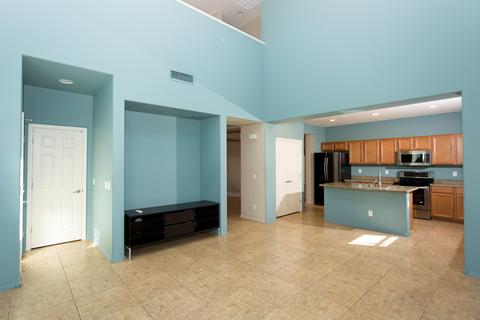 3855 E Sophie Ln, Phoenix, AZ 85042 photo 18