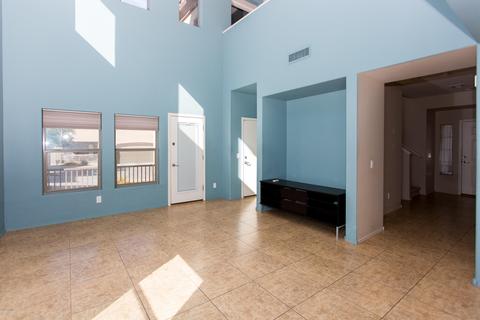 3855 E Sophie Ln, Phoenix, AZ 85042 photo 17