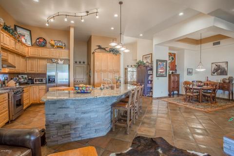 6426 E Redmont Dr, Mesa, AZ 85215 photo 3