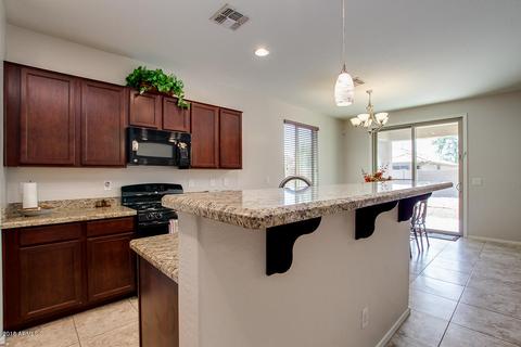 3001 E Meadowview Dr, Gilbert, AZ 85298 photo 4