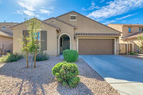 3001 E Meadowview Dr, Gilbert, AZ 85298 photo 1