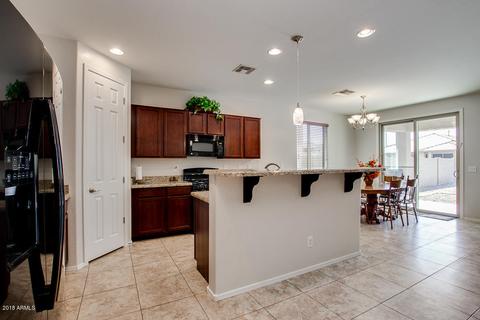3001 E Meadowview Dr, Gilbert, AZ 85298 photo 6