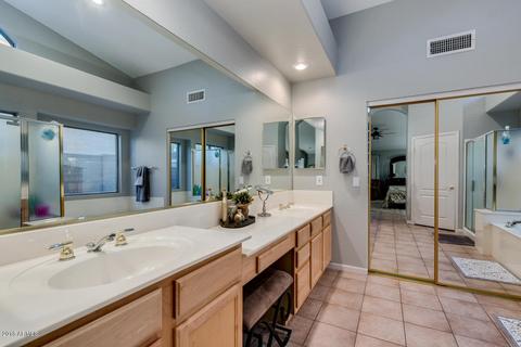 969 E Gail Dr, Gilbert, AZ 85296 photo 34
