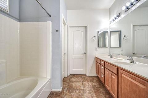 3767 E Larson Ln, Gilbert, AZ 85295 photo 23