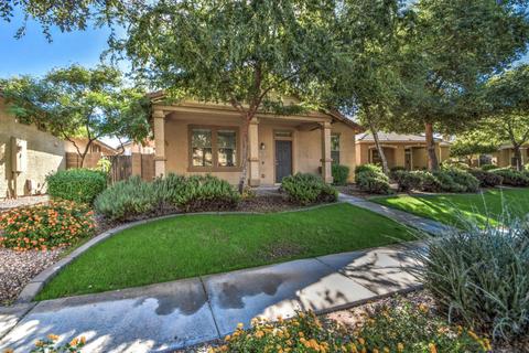 3767 E Larson Ln, Gilbert, AZ 85295 photo 2
