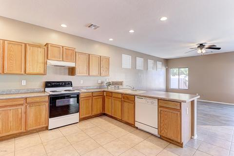 210 W Brooks St, Gilbert, AZ 85233 photo 12