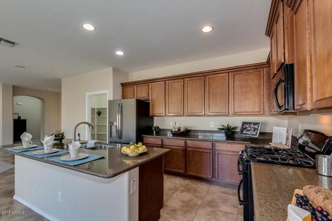 2982 E Ironside Ln, Gilbert, AZ 85298 photo 6