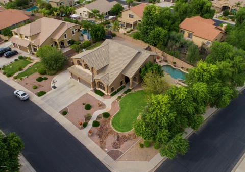138 E Hampton Ln, Gilbert, AZ 85295 photo 5