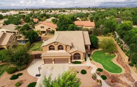 138 E Hampton Ln, Gilbert, AZ 85295 photo 32