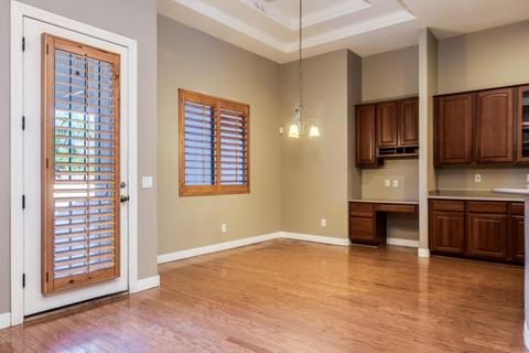 2912 E Desert Ln, Phoenix, AZ 85042 photo 17