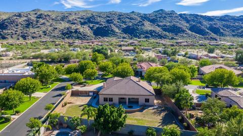2912 E Desert Ln, Phoenix, AZ 85042 photo 35
