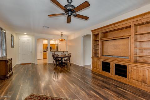 929 S Porter Ct, Gilbert, AZ 85296 photo 5