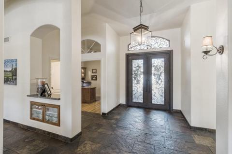 4019 E Robin Ln, Phoenix, AZ 85050 photo 2