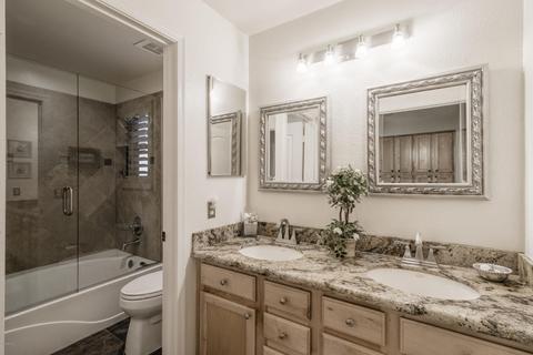 4019 E Robin Ln, Phoenix, AZ 85050 photo 19