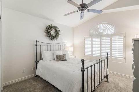 4019 E Robin Ln, Phoenix, AZ 85050 photo 17