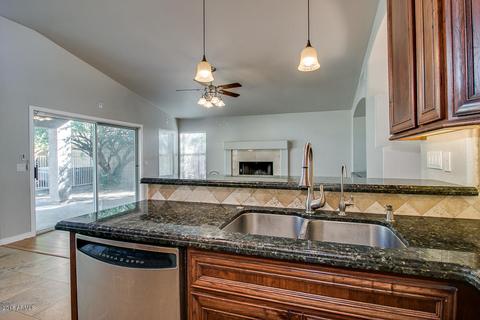 9842 E Irwin Cir, Mesa, AZ 85209 photo 13