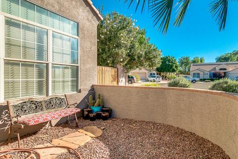9842 E Irwin Cir, Mesa, AZ 85209 photo 4